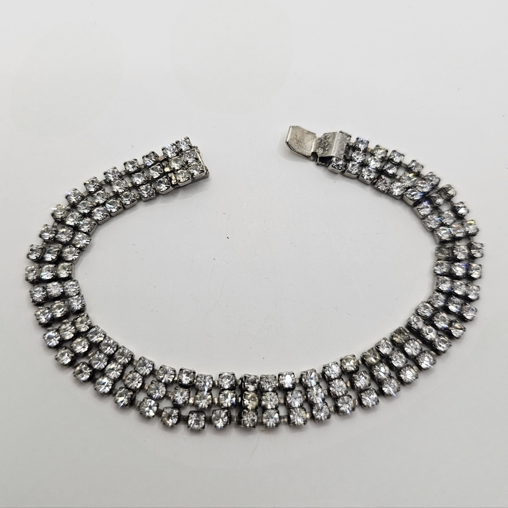 ⭐️40% Off⭐️ Vintage Glam Rhinestone Bracelet
